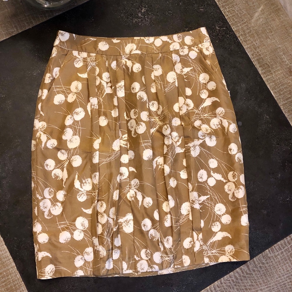 Boden silk skirt. Elegant skirt